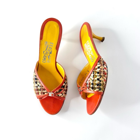 Vintage Salvatore Ferragamo Tweed Raffia Bow Slip On Kitten...